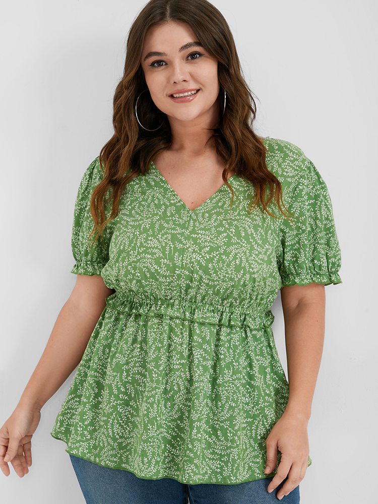 

Plus Size SpringGreen Ditsy Floral Ruffled Trim Puff Sleeve V Neck Blouse Women Casual Short sleeve V-neck Dailywear Blouses BloomChic