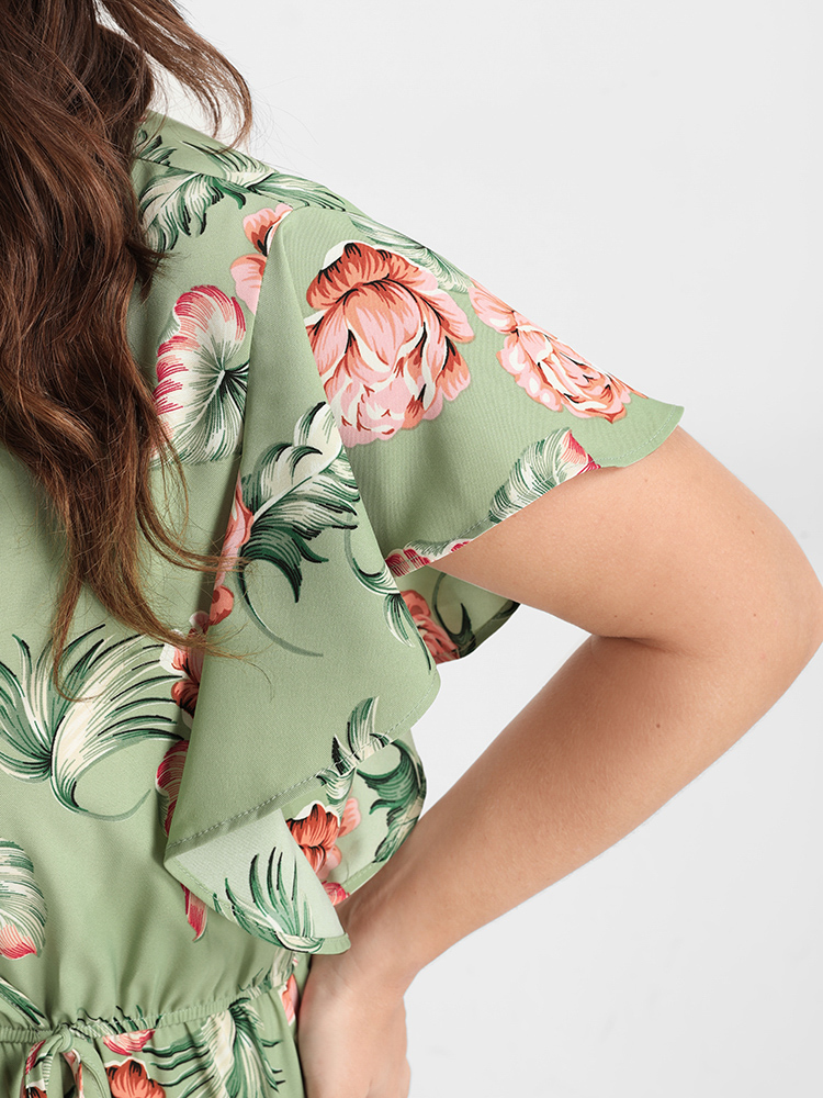 

Plus Size Floral Ruffles Raglan Sleeve Ties Wrap Midi Dress LightGreen Women Elegant Printed V-neck Short sleeve Curvy Midi Dress BloomChic