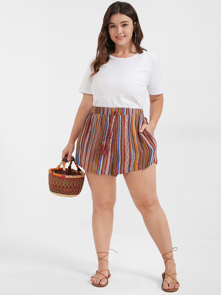 Plus Size Women Dailywear Bohemian Print Pocket High Rise Pocket Casual Shorts BloomChic 