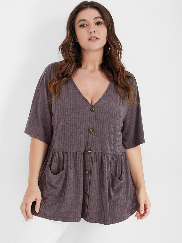 

Plus Size Solid Pocket Button V Neck T-shirt DustyPink Women Elegant Button Plain V-neck Loose Dailywear T-shirts BloomChic