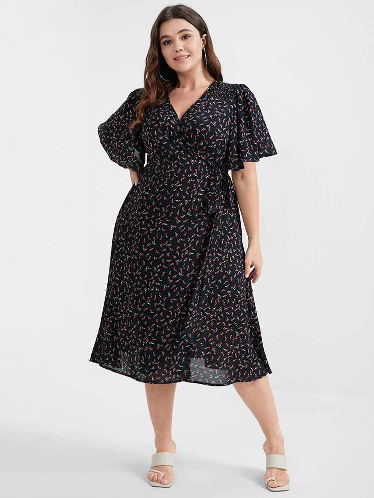 

Plus Size Ditsy Floral Knotted Ruffled Split Midi Dress BlackFlower Women Elegant Wrap V-neck Short sleeve Curvy Midi Dress BloomChic