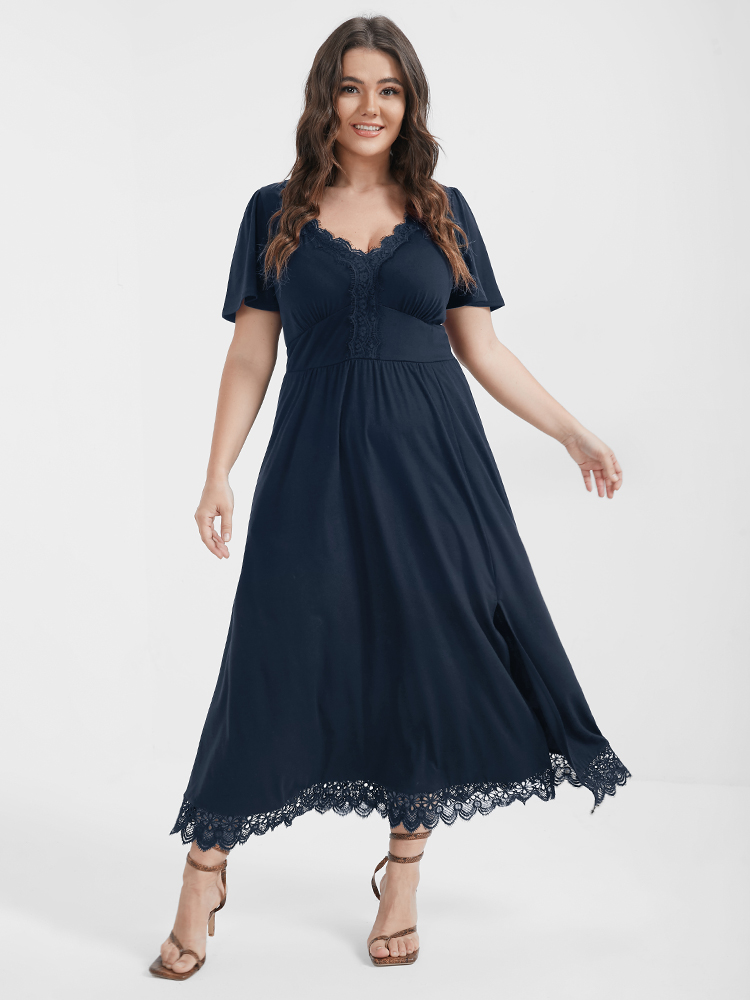 

Plus Size Solid Pocket Contrast Lace Split Maxi Dress Navy Women Elegant Patchwork V-neck Short sleeve Curvy Long Dress BloomChic