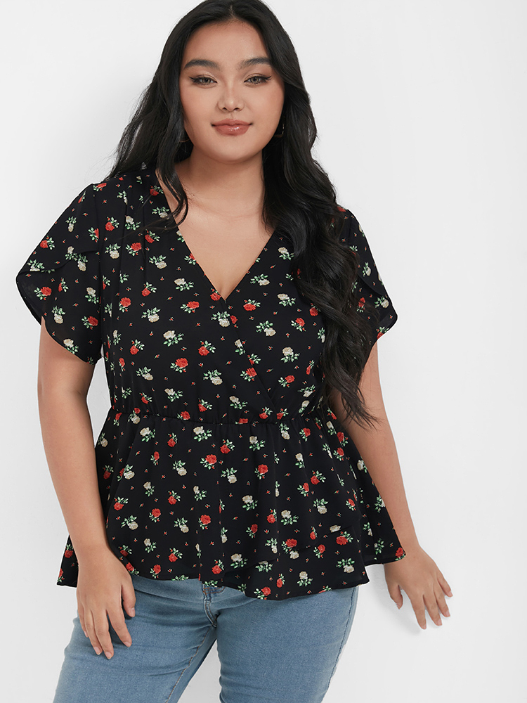 

Plus Size BlackFlower Floral Ruffles Tiered Button Wrap Blouse Women Elegant Short sleeve V-neck Dailywear Blouses BloomChic