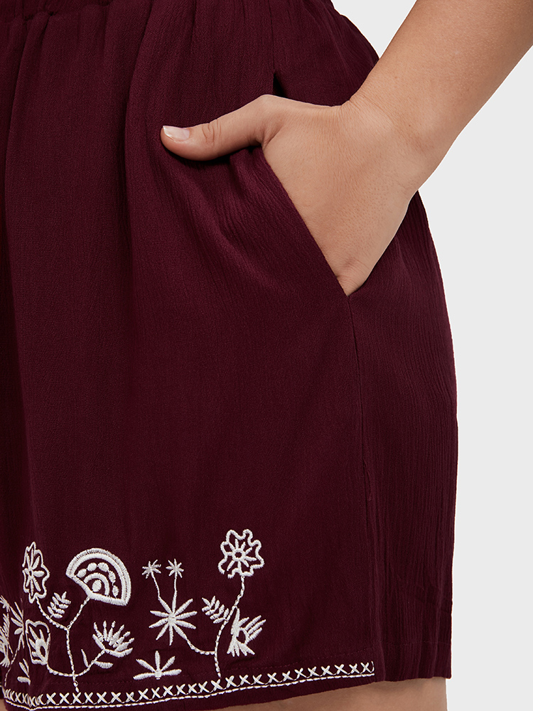 

Plus Size Floral Embroidered Ties Elastic Waist Pocket Shorts Women Burgundy Casual Embroidered Dailywear Shorts BloomChic