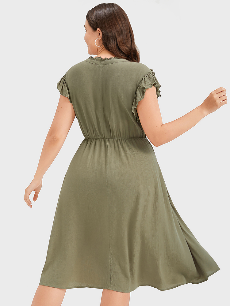 Plus Size Women Dailywear Plain Plain Ruffle Sleeve Cap Sleeve V-neck Pocket Elegant Dresses BloomChic 