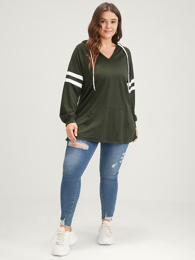 Plus Size Solid Contrast Pocket Drawstring Hooded Sweatshirt Women ArmyGreen Casual Contrast Hooded Dailywear Sweatshirts BloomChic 22-24/3X 