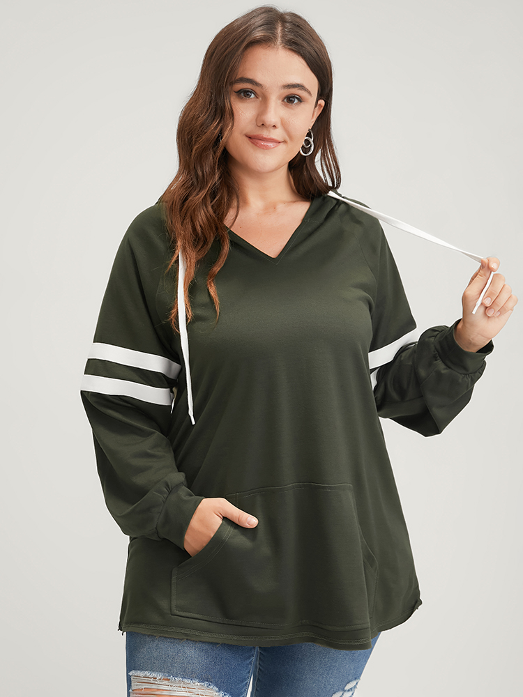 Plus Size Solid Contrast Pocket Drawstring Hooded Sweatshirt Women ArmyGreen Casual Contrast Hooded Dailywear Sweatshirts BloomChic 22-24/3X 