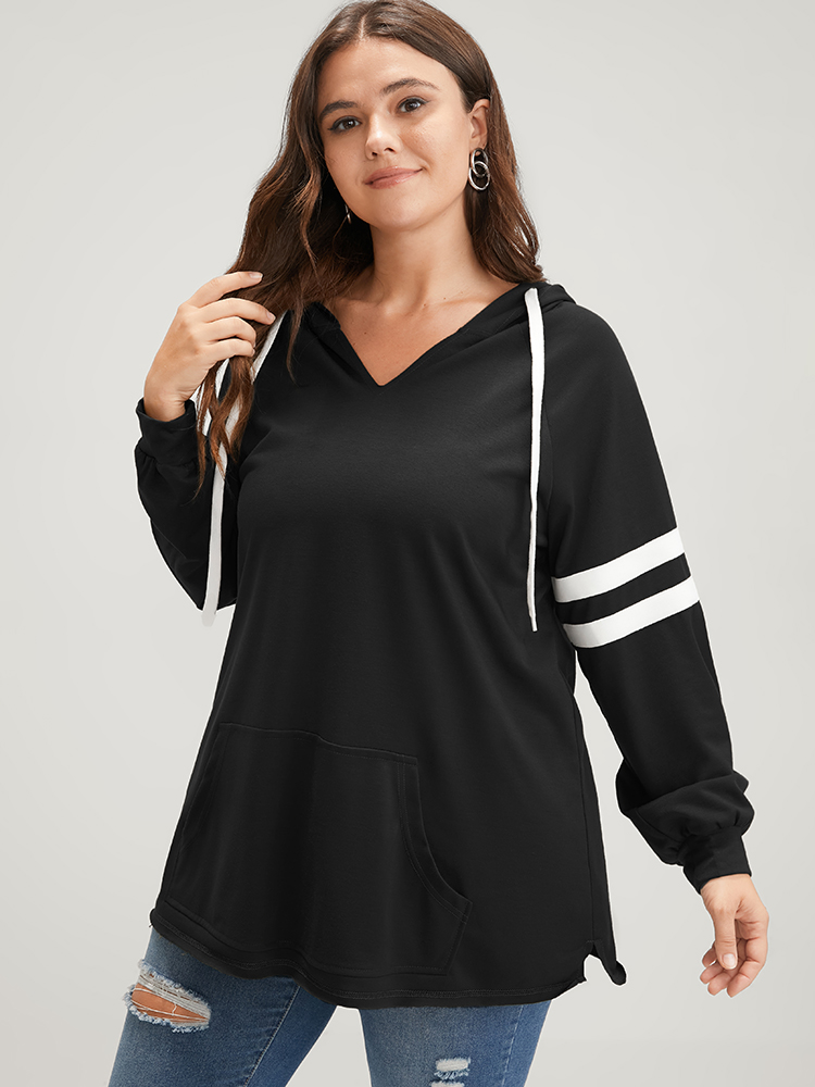 Plus Size Solid Contrast Pocket Drawstring Hooded Sweatshirt Women Black Casual Contrast Hooded Dailywear Sweatshirts BloomChic 12/L 