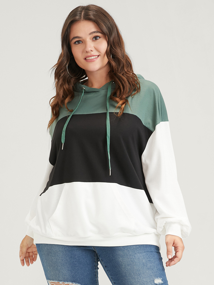 Plus Size Colorblock Contrast Drawstring Pocket Hooded Drop Shoulder Sweatshirt Women Multicolor Casual Contrast Hooded Dailywear Sweatshirts BloomChic 10/M 