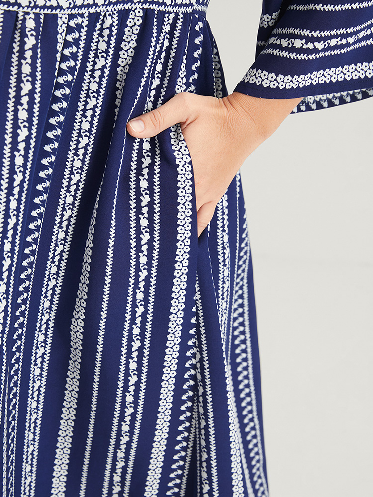 

Plus Size Striped Ruffles Button Pocket Bell Sleeve Maxi Dress DarkBlue Women Casual Printed V-neck Elbow-length sleeve Curvy Midi Dress BloomChic