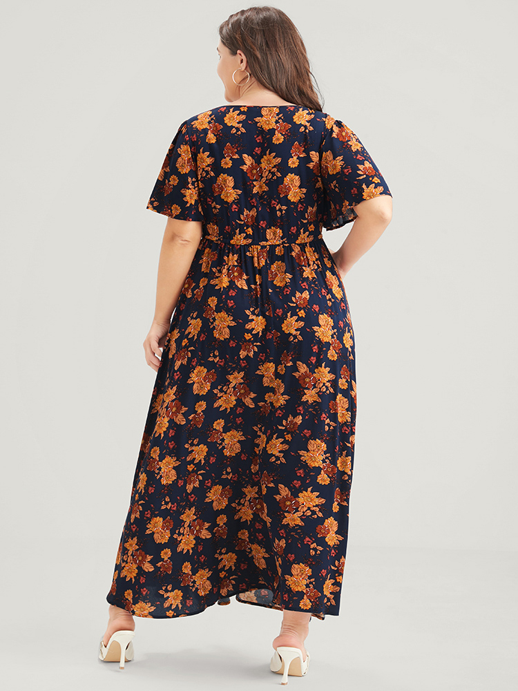 

Plus Size Bloom Dress -Floral Print V Neck Pocket Ties Ruffles Maxi Dress DarkBlue Women Elegant Printed V-neck Short sleeve Curvy Long Dress BloomChic