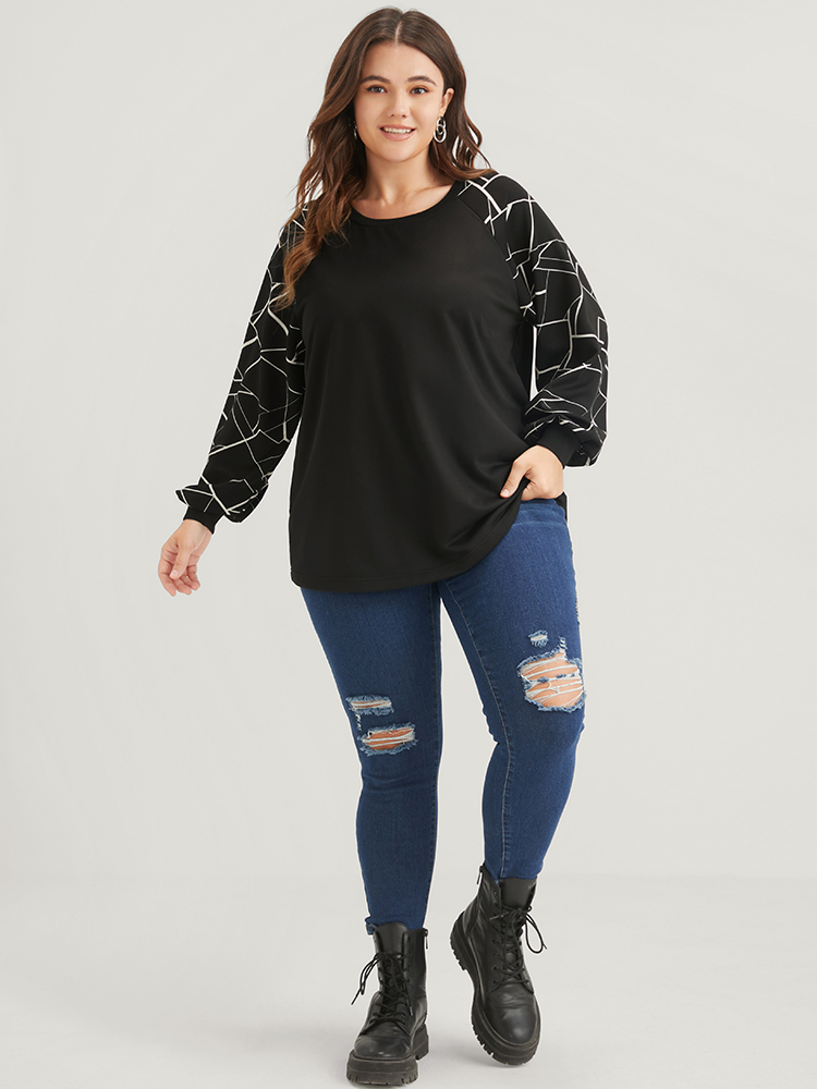 Plus Size Women Dailywear Geometric Patchwork Regular Raglan sleeve Long Sleeve Round Neck Elegant Sweatshirts BloomChic 