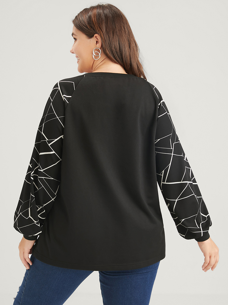 Plus Size Women Dailywear Geometric Patchwork Regular Raglan sleeve Long Sleeve Round Neck Elegant Sweatshirts BloomChic 