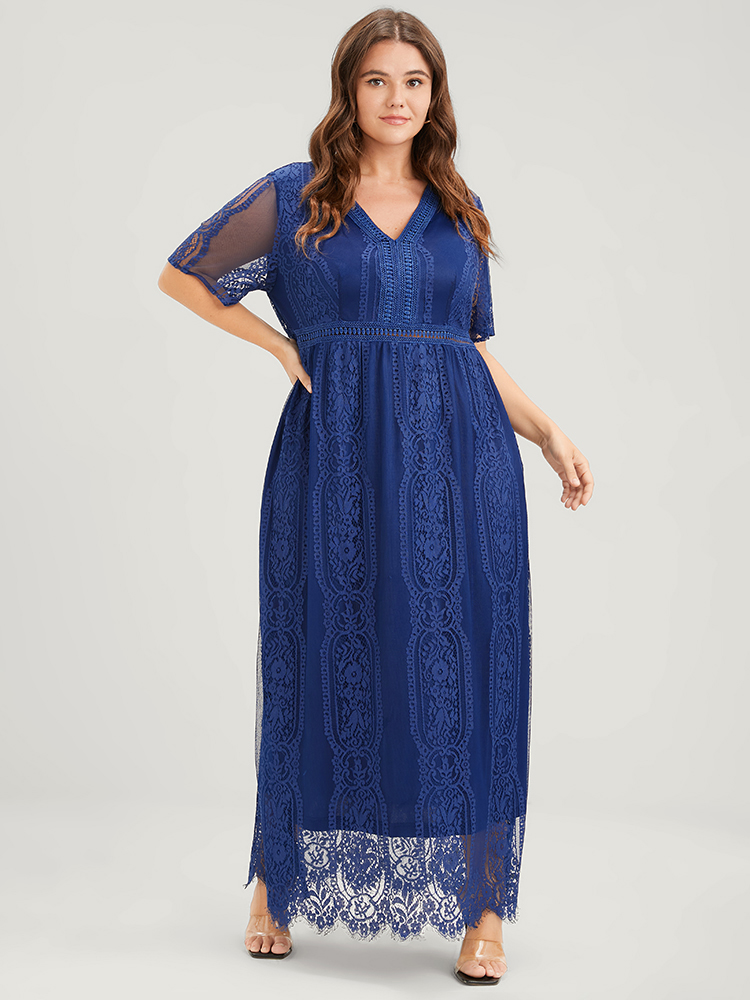 

Elegant Mesh Lace Embroidered Plus Size Women Long Dress Dailywear Plain Sleeve Short Sleeve V Neck Dresses BloomChic, Indigo