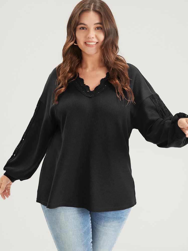 

Plus Size Solid Lantern Sleeve Cut Out Contrast Lace Sweatshirt Women Black Elegant Plain V-neck Dailywear Sweatshirts BloomChic