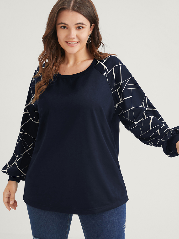 Plus Size Women Dailywear Geometric Patchwork Regular Raglan sleeve Long Sleeve Round Neck Elegant Sweatshirts BloomChic 