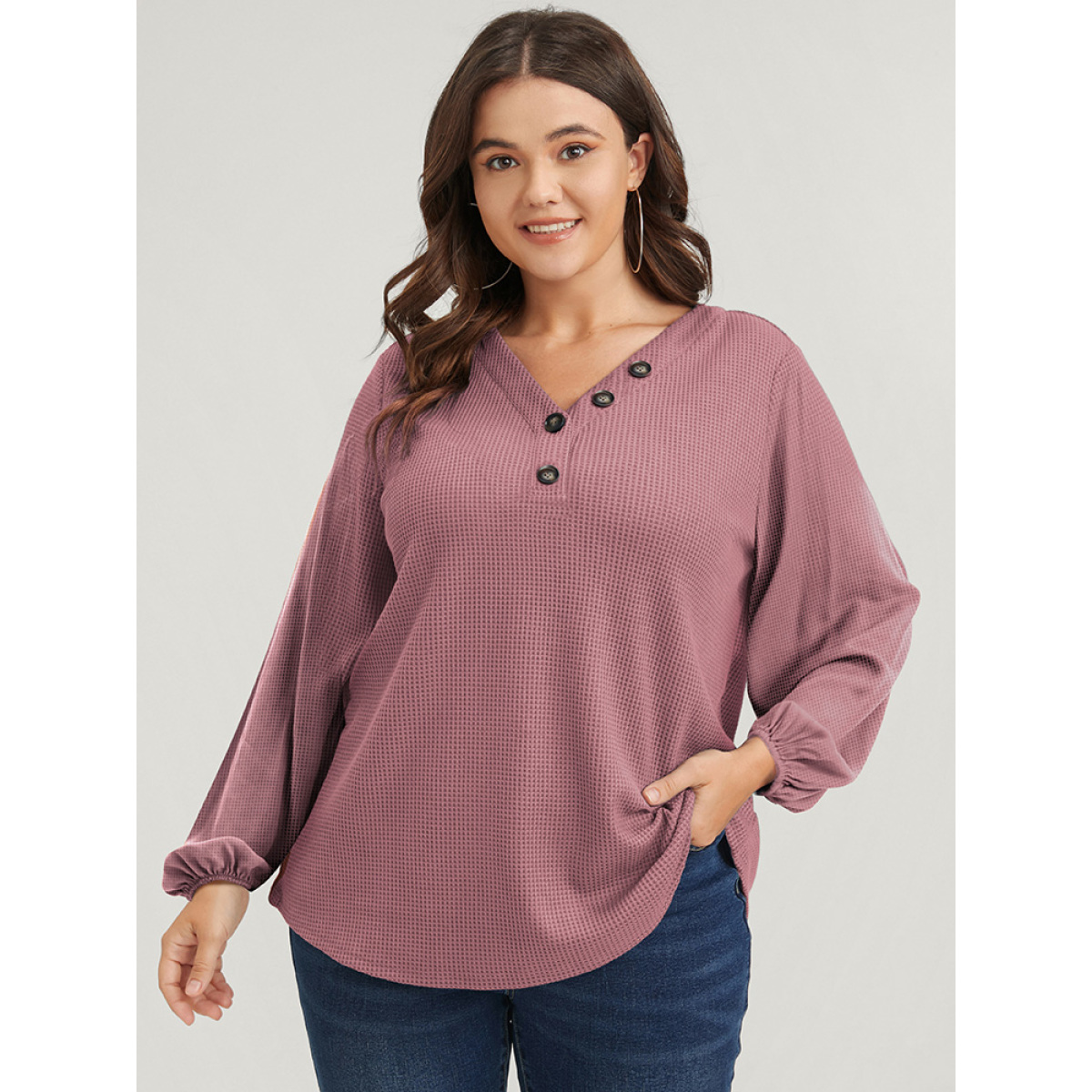 

Plus Size Solid Lantern Sleeve Button V Neck Waffle Knit Long Tee DustyPink Women Casual Button Plain V-neck Dailywear T-shirts BloomChic