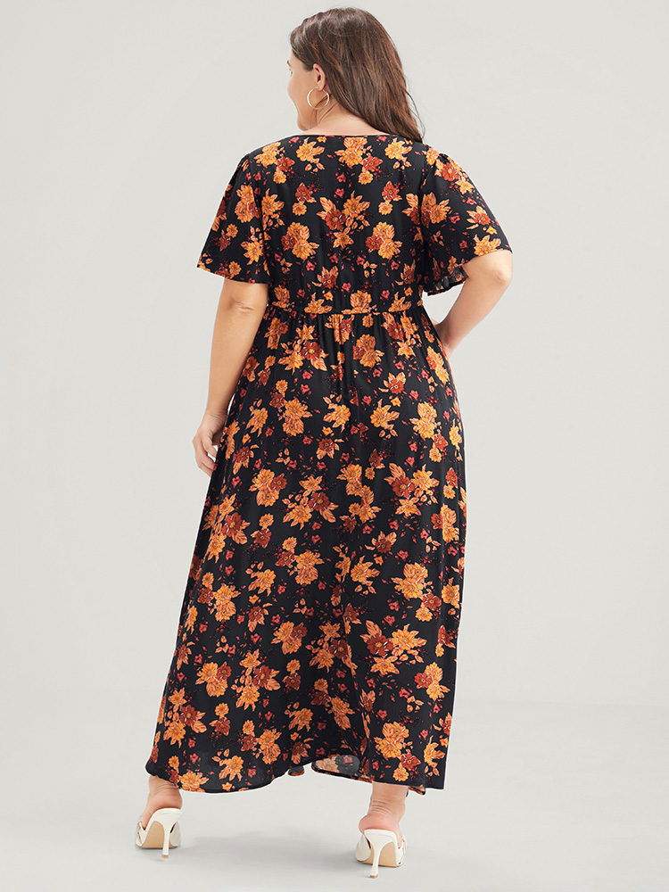 

Plus Size Bloom Dress -Floral Print V Neck Pocket Ties Ruffles Maxi Dress Black Women Elegant Printed V-neck Short sleeve Curvy Long Dress BloomChic