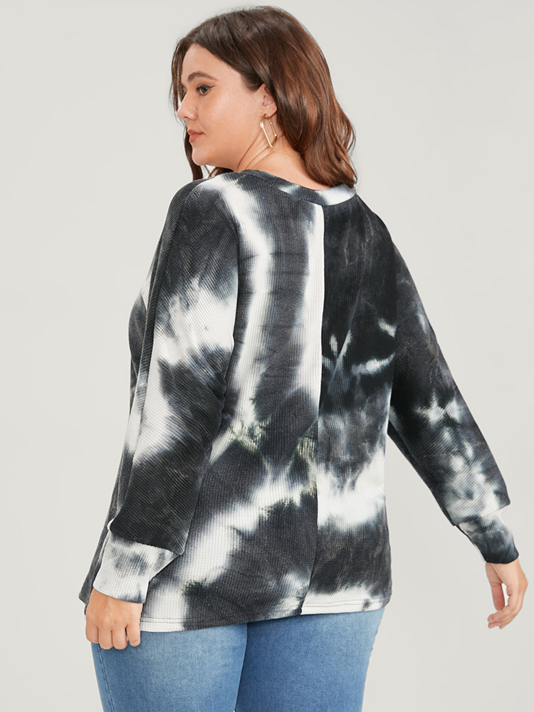 Plus Size Tie Dye Dolman Sleeve Waffle Knit Drop Shoulder Sweatshirt Women Black Casual Tie Dye Loose V-neck Dailywear Sweatshirts BloomChic 28/5X 