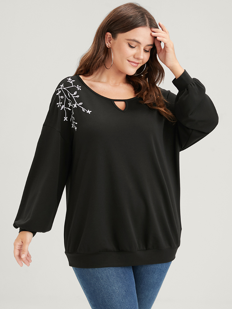 

Plus Size Solid Plant Embroidered Keyhole Neck Sweatshirt Women Black Casual Embroidered Loose Round Neck Dailywear Sweatshirts BloomChic