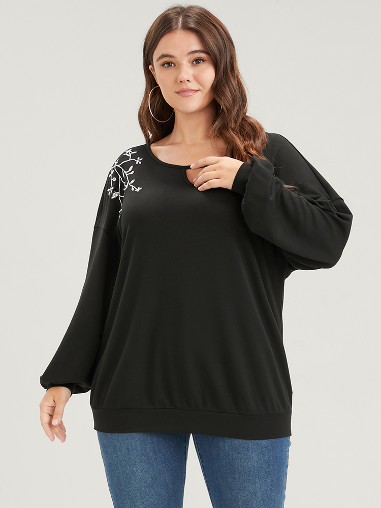 Plus Size Women Dailywear Bohemian Print Embroidered Loose Regular Sleeve Long Sleeve Round Neck Casual Sweatshirts BloomChic 