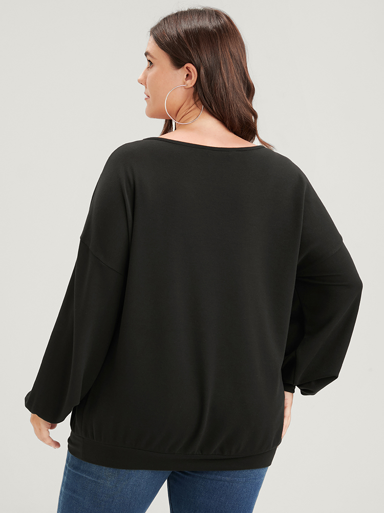 Plus Size Women Dailywear Bohemian Print Embroidered Loose Regular Sleeve Long Sleeve Round Neck Casual Sweatshirts BloomChic 