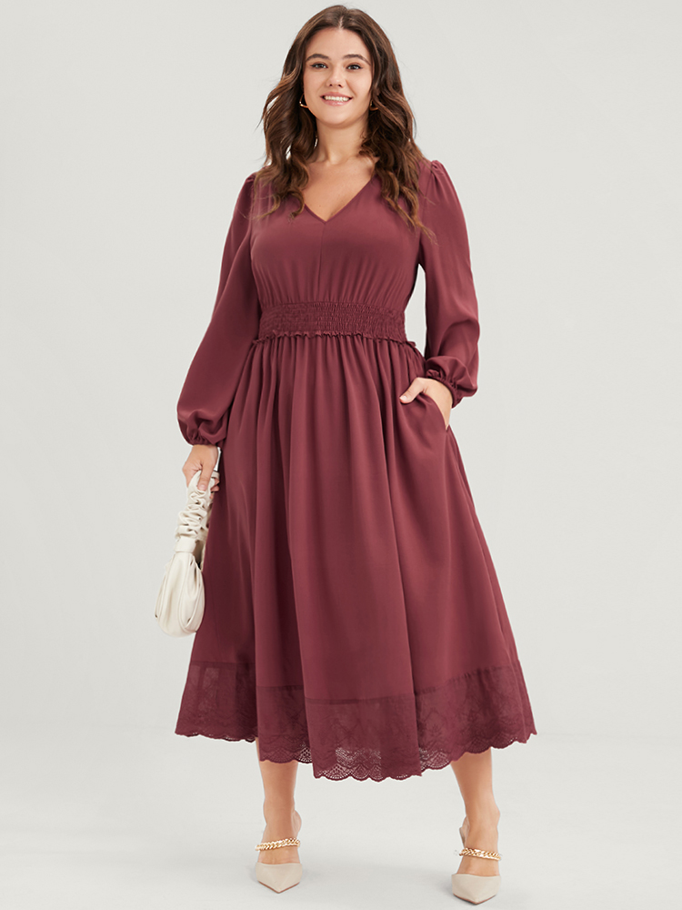 

Plus Size Solid Pocket Lantern Sleeve Patchwork Ruffled Shirred Dress DustyPink Women Elegant Plain V-neck Long Sleeve Curvy Midi Dress BloomChic