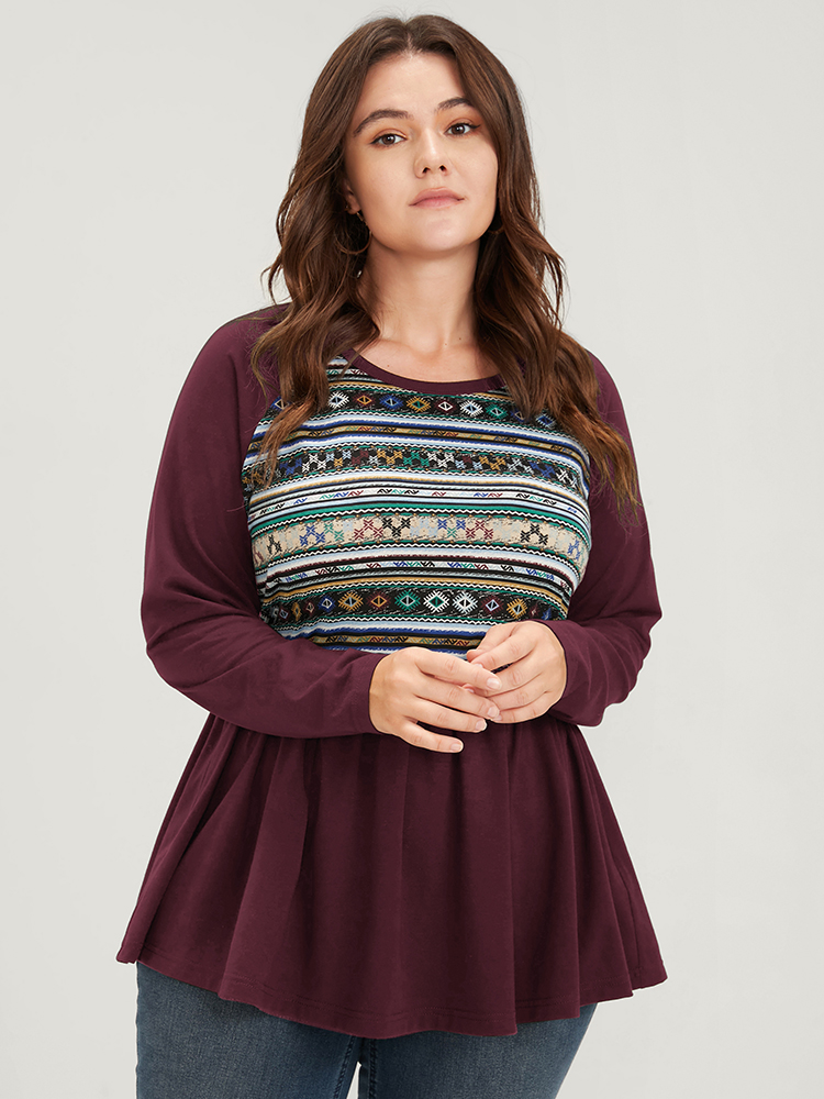 Plus Size Women Dailywear Striped Contrast Raglan sleeve Long Sleeve Round Neck Elegant T-shirts BloomChic 