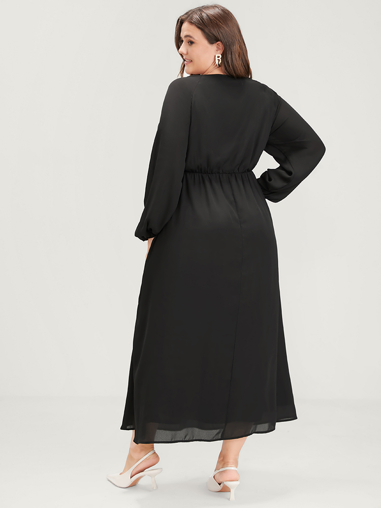 Plus Size Women Dailywear Plain Elastic Waist Lantern Sleeve Long Sleeve V-neck Pocket Elegant Dresses BloomChic 