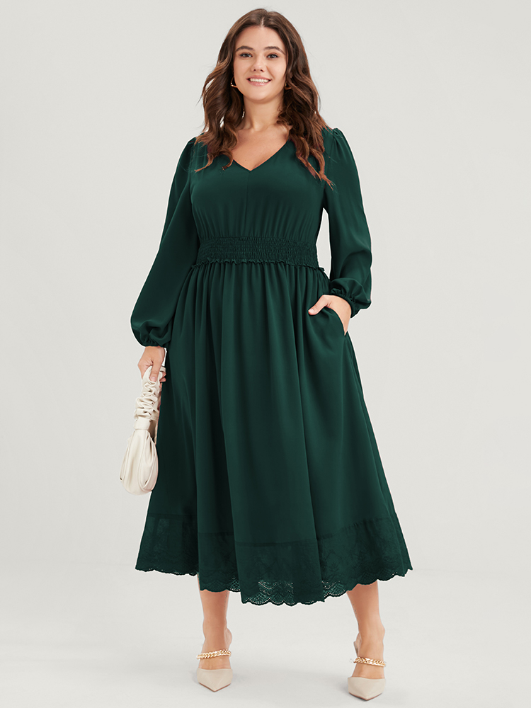 

Plus Size Solid Pocket Lantern Sleeve Patchwork Ruffled Shirred Dress DarkGreen Women Elegant Plain V-neck Long Sleeve Curvy Midi Dress BloomChic