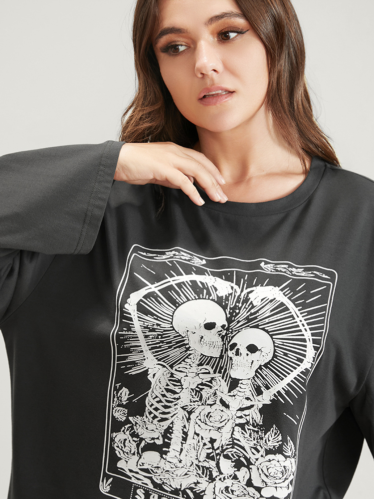

Plus Size Halloween Skull Print Long Tee SlateGray Women Casual Plain Graphic-Halloween Round Neck Dailywear T-shirts BloomChic