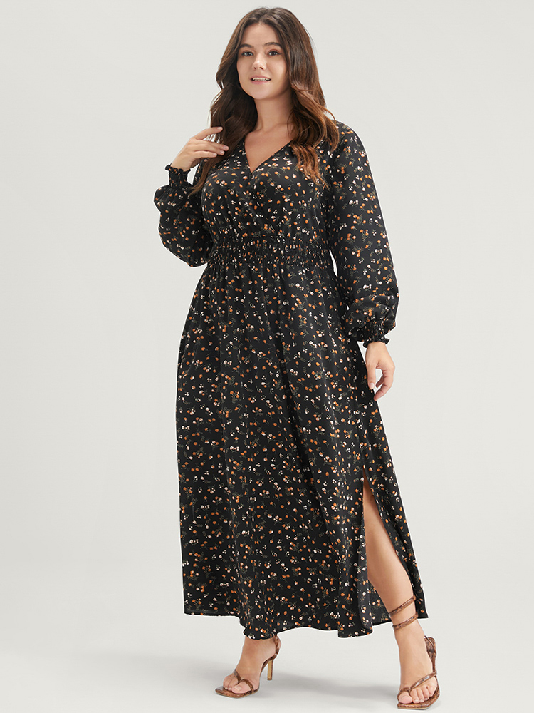 

Plus Size Ditsy Floral Pocket Lantern Sleeve Shirred Wrap Split Maxi Dress Black Women Casual Pocket V-neck Long Sleeve Curvy Long Dress BloomChic