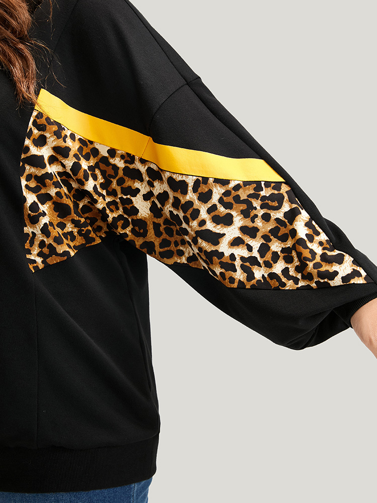 Plus Size Women Dailywear Leopard Contrast Regular Lantern Sleeve Long Sleeve Round Neck Casual Sweatshirts BloomChic 