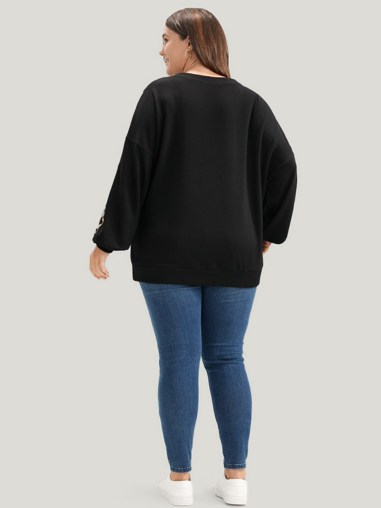 Plus Size Women Dailywear Leopard Contrast Regular Lantern Sleeve Long Sleeve Round Neck Casual Sweatshirts BloomChic 
