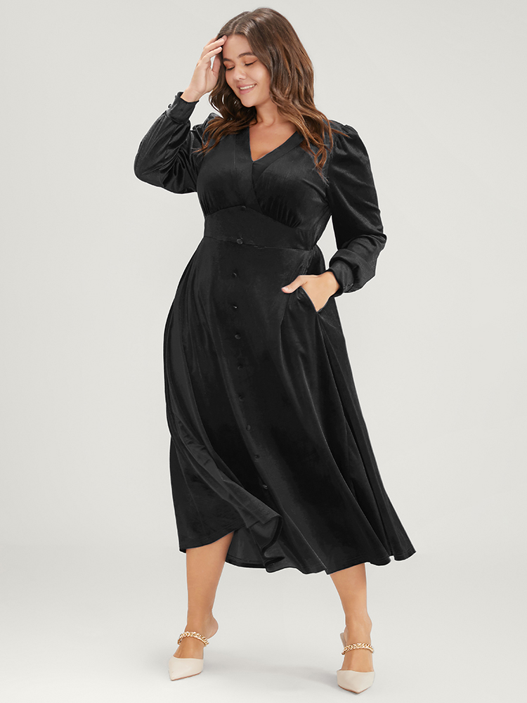 

Plus Size Solid V Neck Button Detail Pocket Velvet Dress Black Women Glamour Button V-neck Long Sleeve Curvy Midi Dress BloomChic