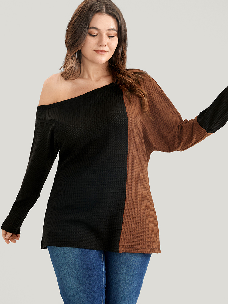 Plus Size Colorblock Contrast Waffle Knit One Shoulder Long Tee Black Women Elegant Patchwork Colorblock One Shoulder Dailywear T-shirts BloomChic 14-16/1X 
