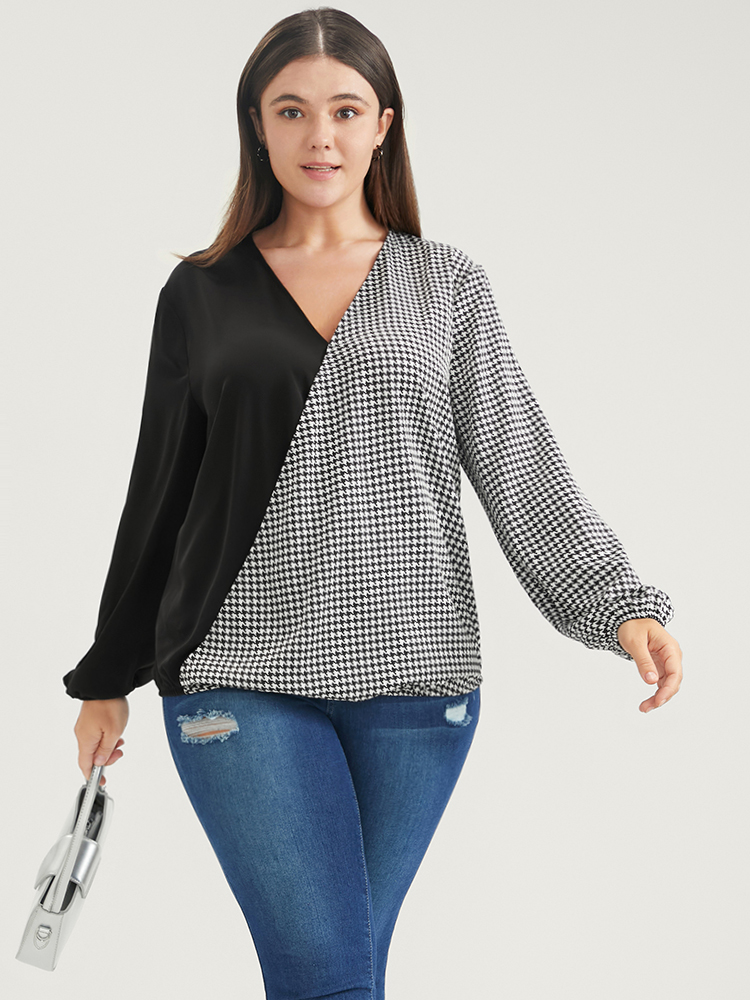 

Plus Size Black Houndstooth Patchwork Lantern Sleeve Blouse Women Office Long Sleeve V-neck Work Blouses BloomChic