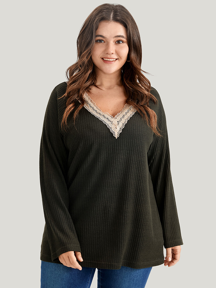 Plus Size Solid Contrast Lace V Neck Rib Knit Long Tee ArmyGreen Women Elegant Plain Plain V-neck Dailywear T-shirts BloomChic 22-24/3X 