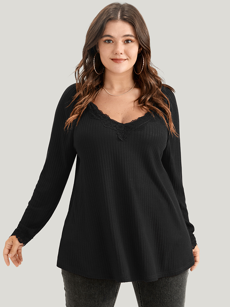 

Plus Size Solid Lace Trim Rib Knit Long Tee Black V-neck Long Sleeve Elegant Jersey Tops