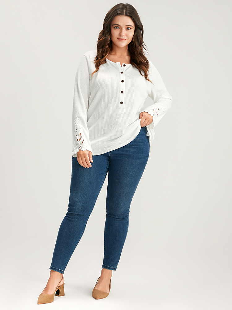 Plus Size Solid Button Up Waffle Knit Long Tee White Women Elegant Plain Plain Round Neck Dailywear T-shirts BloomChic 10/M 