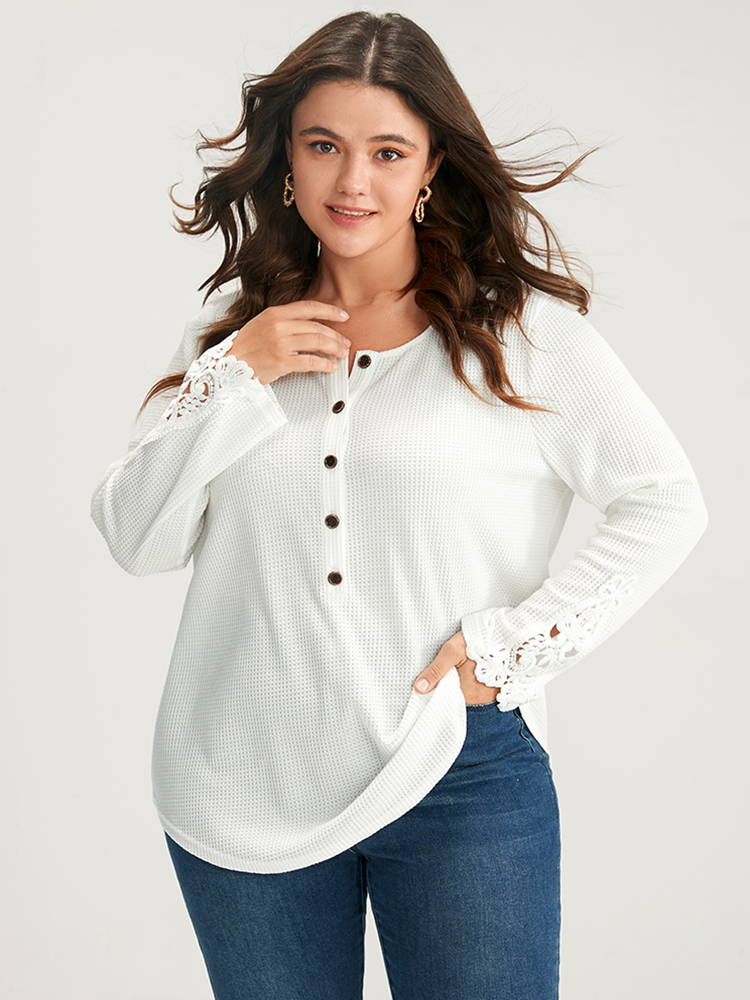 Plus Size Solid Button Up Waffle Knit Long Tee White Women Elegant Plain Plain Round Neck Dailywear T-shirts BloomChic 10/M 