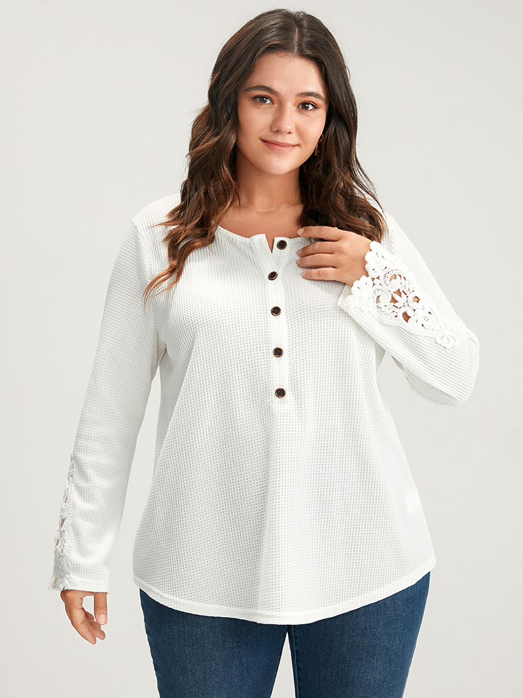 Plus Size Solid Button Up Waffle Knit Long Tee White Women Elegant Plain Plain Round Neck Dailywear T-shirts BloomChic 10/M 