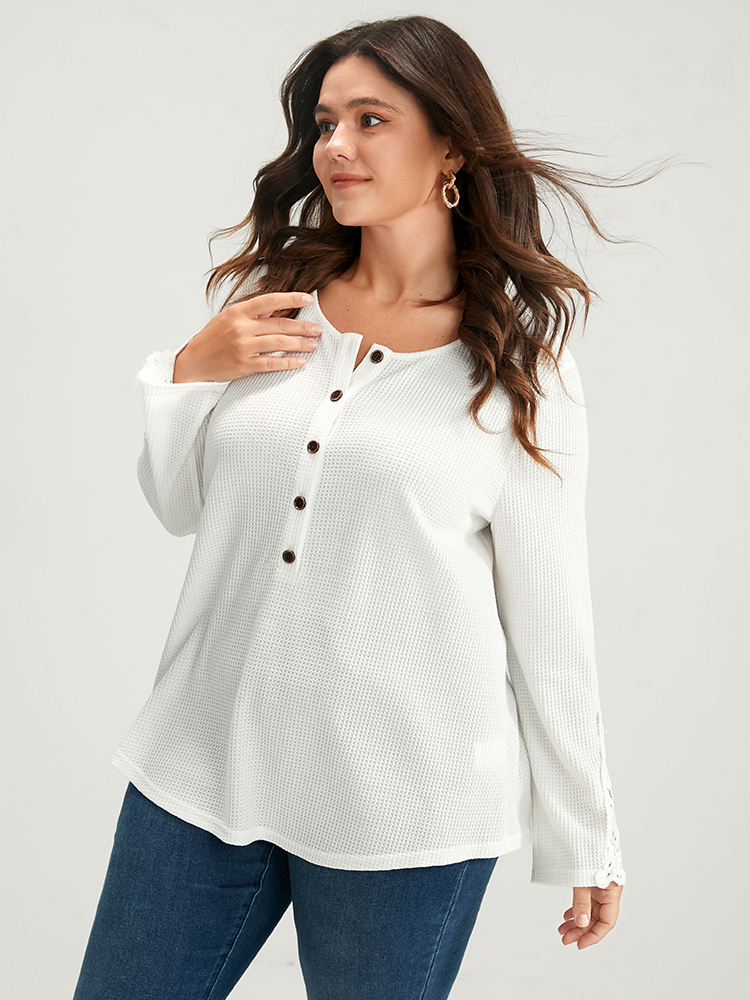 Plus Size Solid Button Up Waffle Knit Long Tee White Women Elegant Plain Plain Round Neck Dailywear T-shirts BloomChic 10/M 