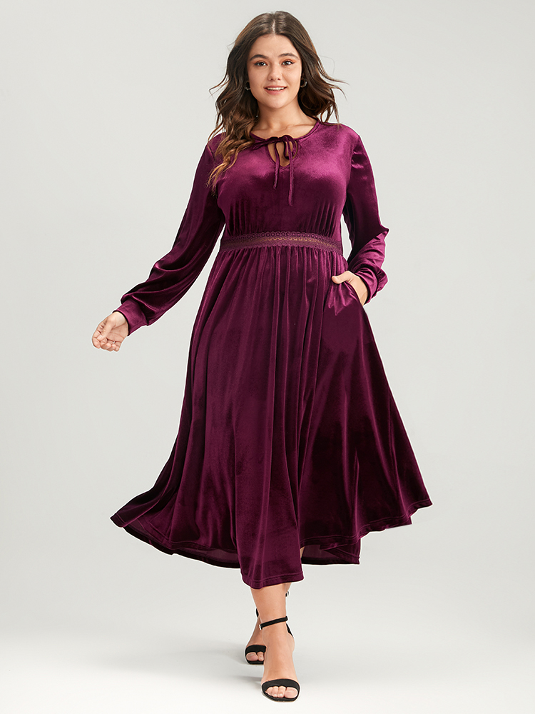 

Plus Size Solid Lace Pocket Keyhole Tie Neck Velvet Flutter Dress Burgundy Women Party Patchwork V-neck Long Sleeve Curvy Midi Dress BloomChic