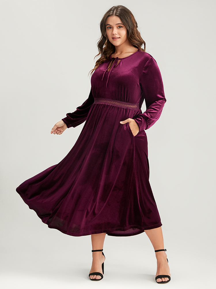 

Plus Size Solid Lace Pocket Keyhole Tie Neck Velvet Flutter Dress Burgundy Women Party Patchwork V-neck Long Sleeve Curvy Midi Dress BloomChic