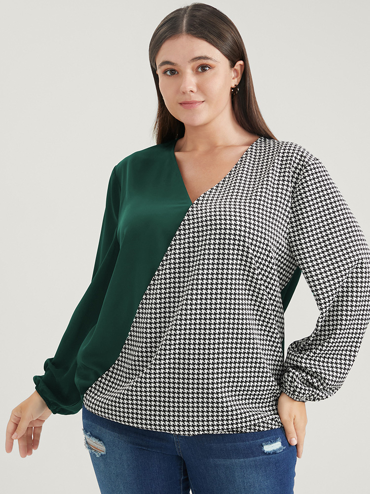 

Plus Size DarkGreen Houndstooth Patchwork Lantern Sleeve Blouse Women Office Long Sleeve V-neck Work Blouses BloomChic