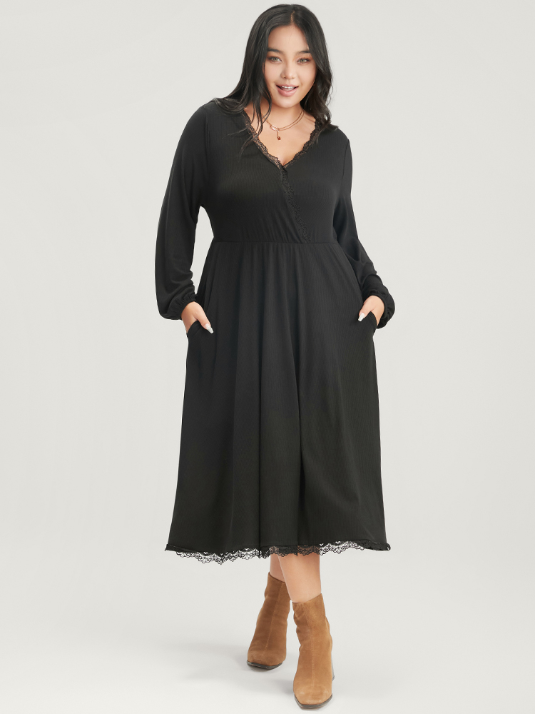 

Plus Size Solid Lantern Sleeve Pocket Lace Trim Wrap Dress Black Women Elegant Lace V-neck Long Sleeve Curvy Midi Dress BloomChic