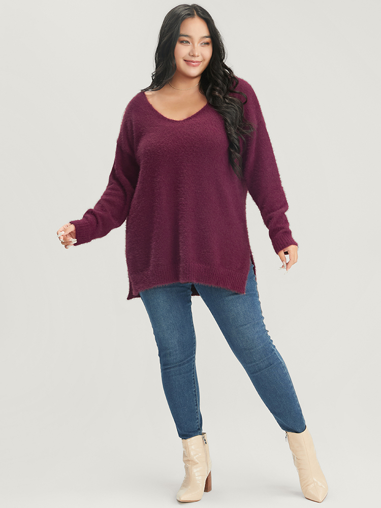 Plus Size Solid Super Soft Plush Knit Split Hem Heather Knit Top Eggplant Women Elegant Loose Long Sleeve Deep V-neck Dailywear Pullovers BloomChic 14-16/1X 