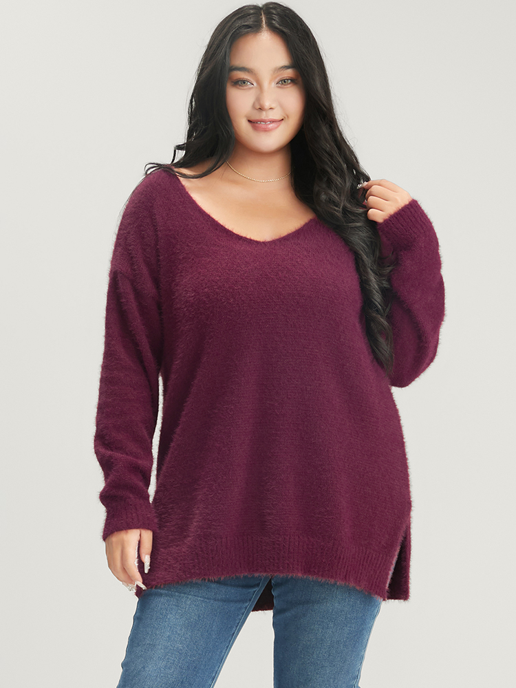 Plus Size Solid Super Soft Plush Knit Split Hem Heather Knit Top Eggplant Women Elegant Loose Long Sleeve Deep V-neck Dailywear Pullovers BloomChic 14-16/1X 