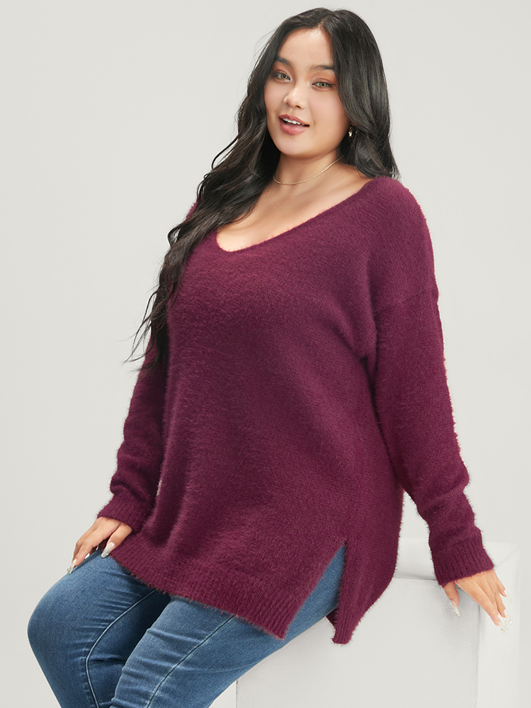 Plus Size Solid Super Soft Plush Knit Split Hem Heather Knit Top Eggplant Women Elegant Loose Long Sleeve Deep V-neck Dailywear Pullovers BloomChic 14-16/1X 